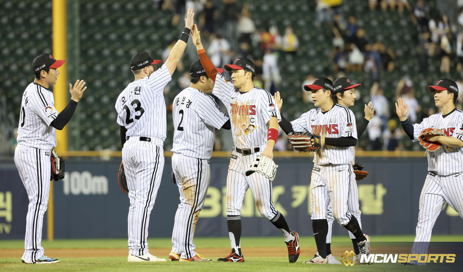 LG 트윈스, 52일 만에 KBO 정상 탈환…한화 제치고 1위 복귀