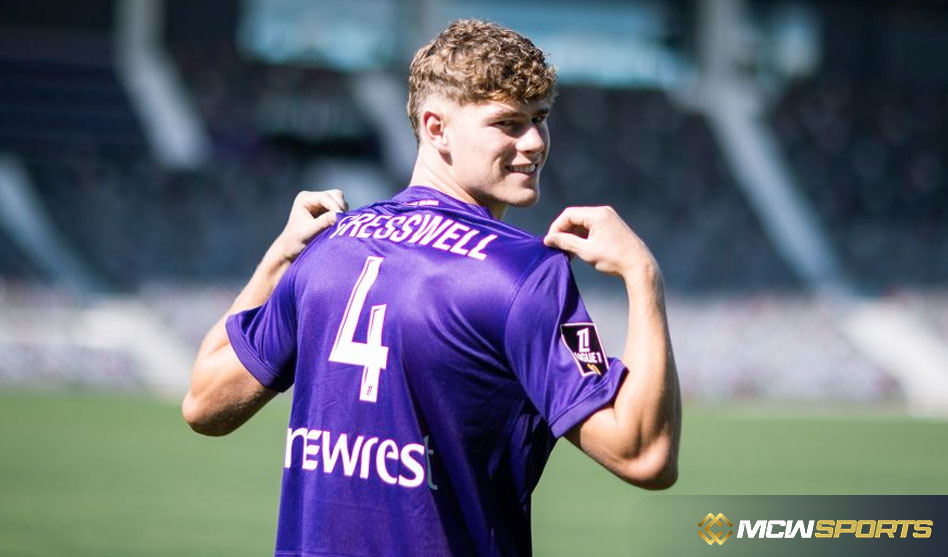 맨체스터시티, 툴루즈수비수찰리크레스웰관찰중